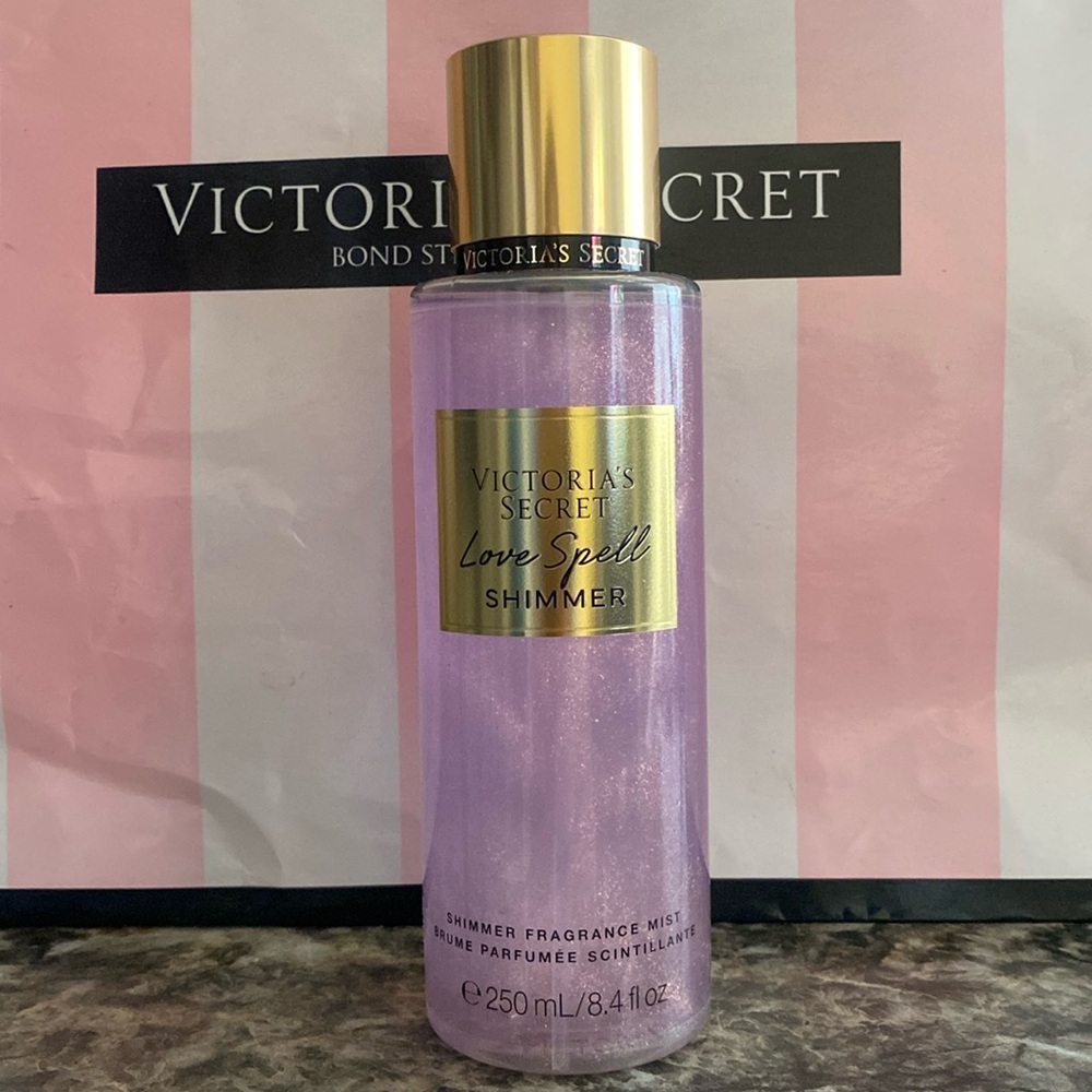Victoria’s Secret Love Spell  Shimmer Mist
